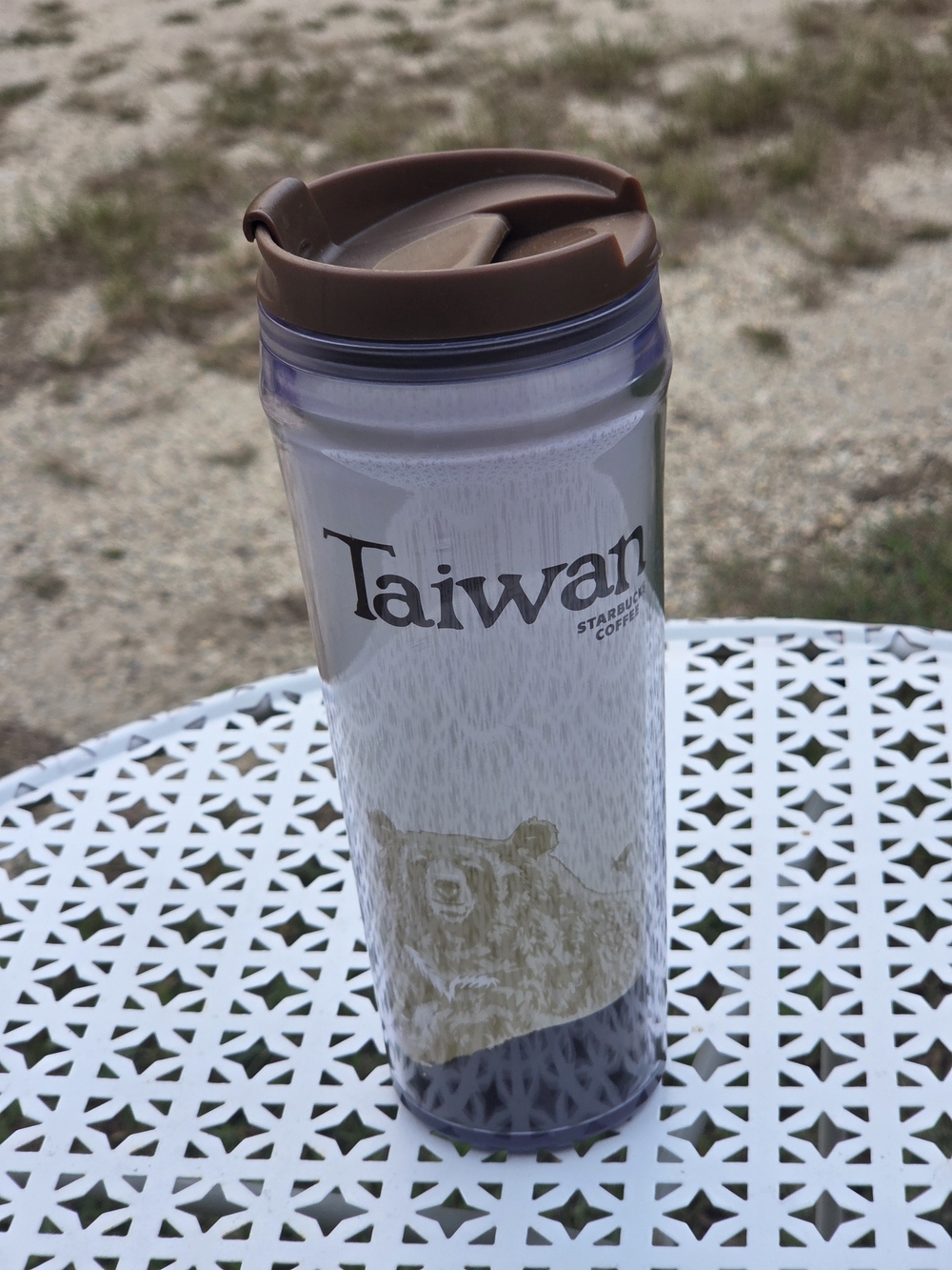 Starbucks 2004 Taiwan 12 Oz Drink Tumbler Cup Travel Mug